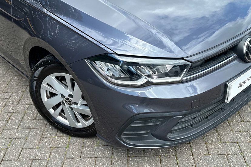 Volkswagen Polo 1L Life Black #14