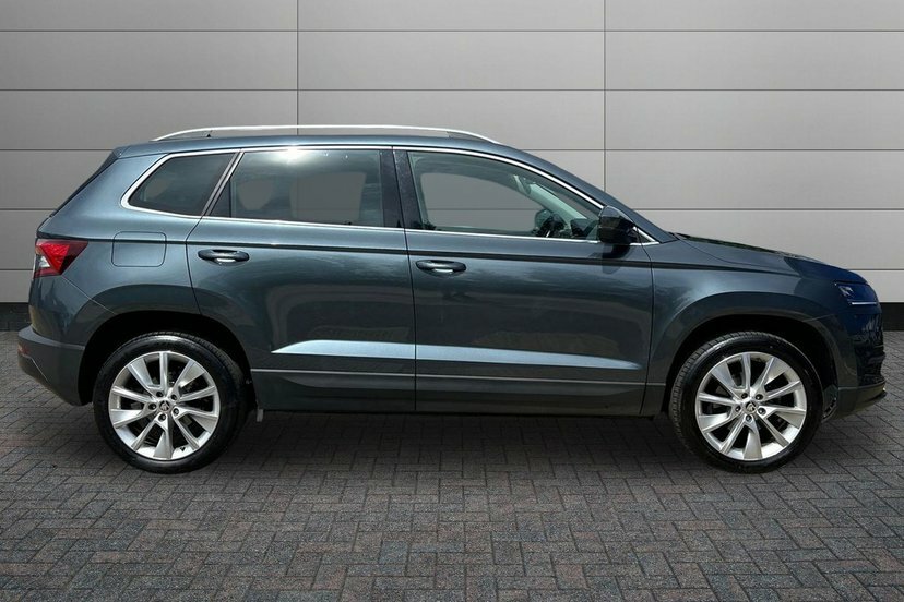 Skoda Karoq 1.5 Tsi Act Se L Suv Dsg 150 Ps Grey #4