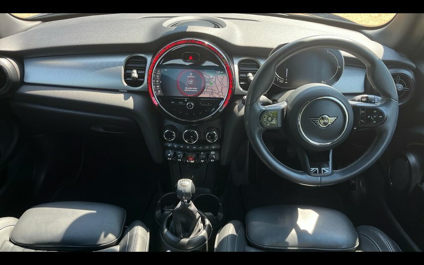 Mini Hatch 3-Door Hatch Cooper Exclusive HL21CZF Black #4