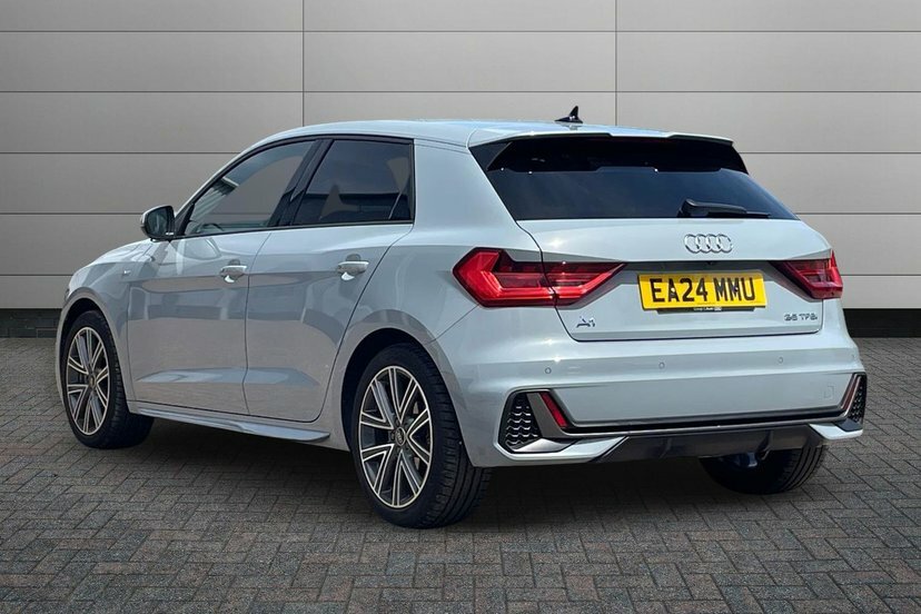 Audi A1 1.5 Tfsi 35 S Line Sportback S Tronic Grey #3