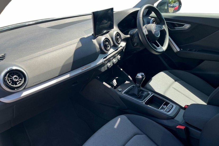 Audi Q2 1.0 Tfsi 30 Sport Suv 116 Ps Grey #2