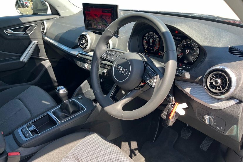 Audi Q2 1.0 Tfsi 30 Sport Suv 116 Ps Grey #6