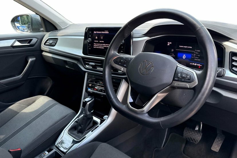 Volkswagen T-Roc 1.5 Tsi Match Suv Dsg 150 Ps Grey #6