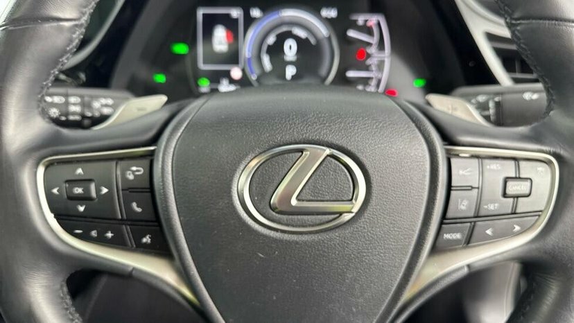 Lexus ES 300H 2.5 F-sport Cvt Silver #19