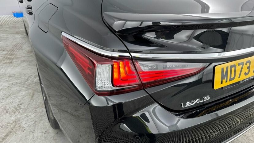 Lexus ES 300H 2.5 F-sport Cvt Silver #22