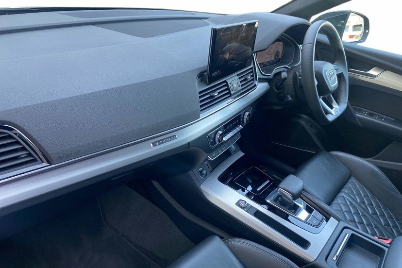 Audi Q5 2.0 Tdi 40 S Line Suv S Tronic Quattro Black #2