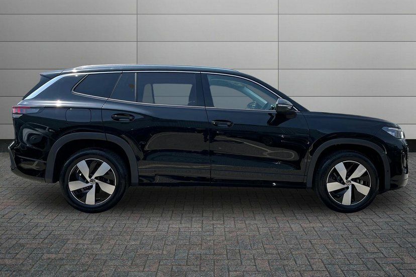 Volkswagen Tayron 1.5 Etsi Mhev Match Suv Hybrid Dsg 150 Black #4