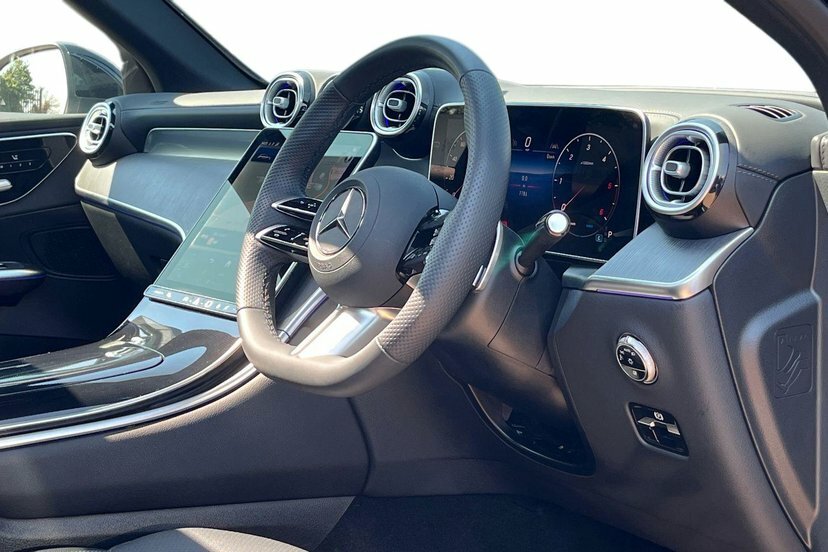Mercedes-Benz GLC Class 2.0 Glc300dh Mhev Amg Line Premium Suv Diese Black #5