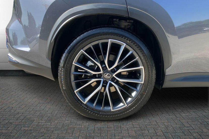 Lexus NX 2.5 450H 18.1Kwh Takumi Suv Plug-in Hy Grey #5