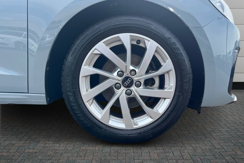 Audi A1 1.0 Tfsi 30 Sport Sportback 110 Grey #5