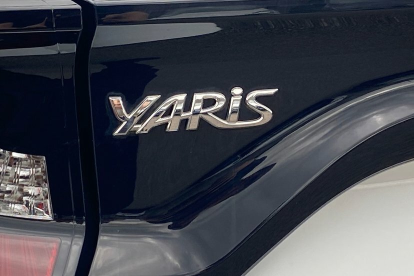 Toyota Yaris 1.5 Hybrid Design #25