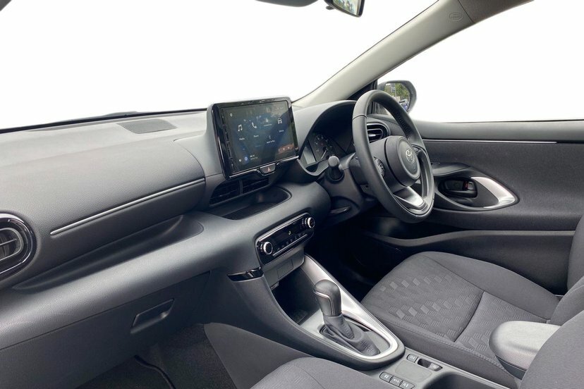 Toyota Yaris 1.5 Hybrid Design #10