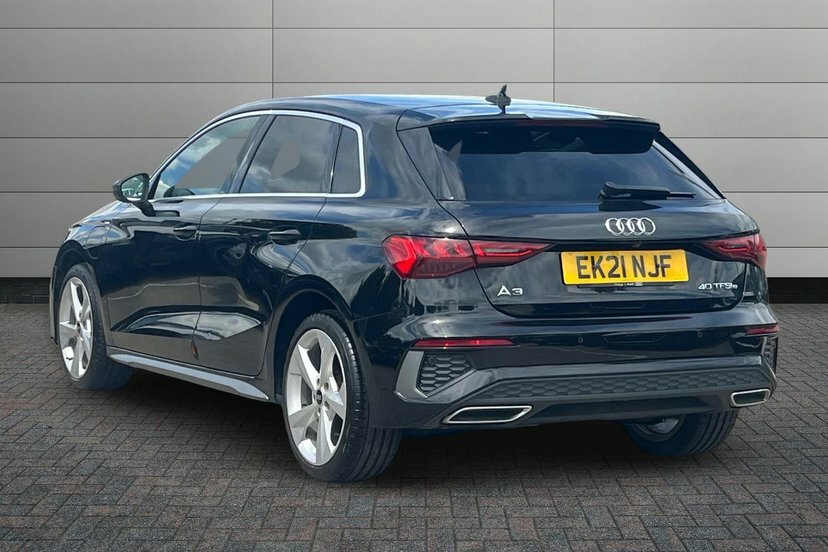 Audi A3 1.4 Tfsie 40 S Line Sportback Plug-in H Black #3