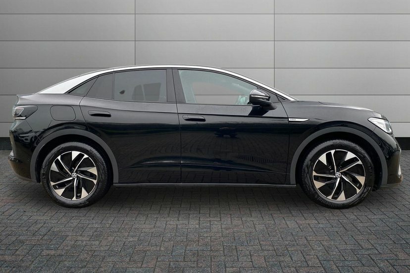 Volkswagen ID.5 Pro Performance 77Kwh Style Suv Black #4