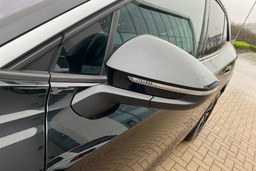 Volkswagen ID.5 128Kw Style Pro 77Kwh Keyless Entry , Re Grey #31