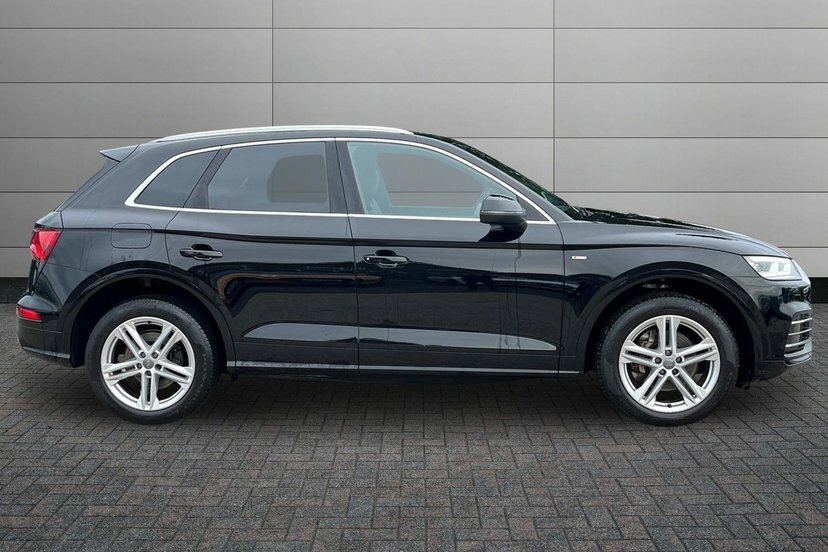 Audi Q5 2.0 Tdi 40 S Line S Tronic Quattro  #4