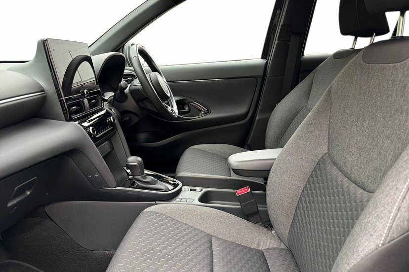 Toyota Yaris Cross 1.5 Vvt-h Design Suv Hybrid E-cvt 116 Black #2