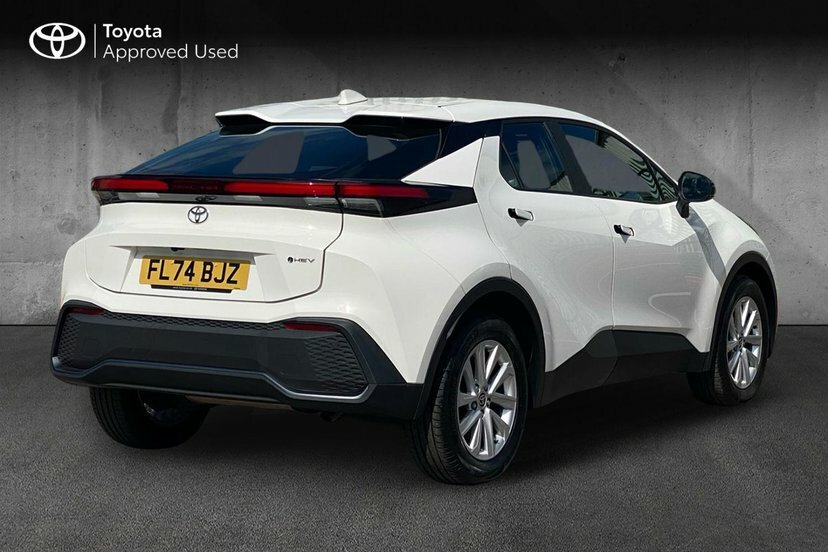 Toyota C-Hr 1.8 Vvt-h Icon Suv Hybrid Cvt 140 Ps White #2