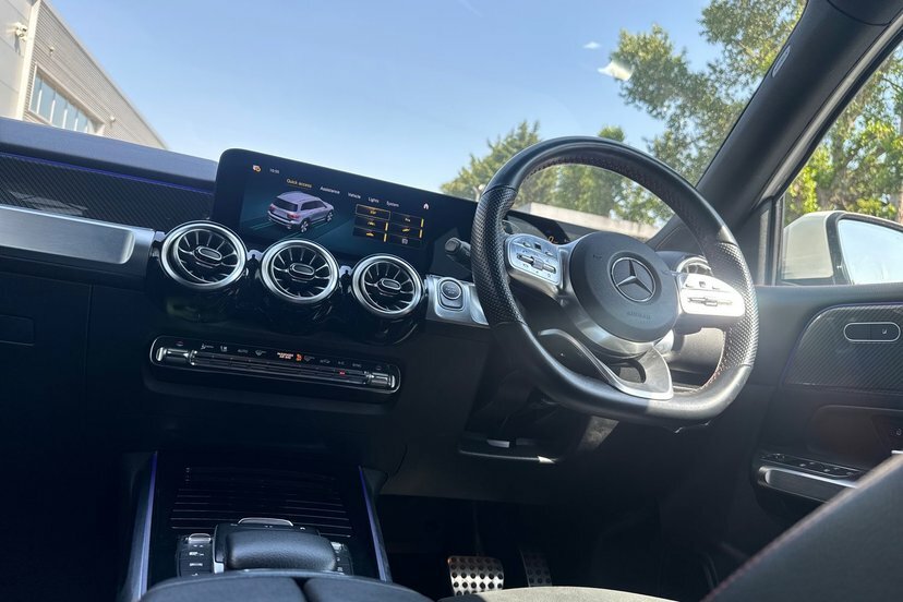 Mercedes-Benz GLB Class 200 Amg Line Premium Night Ed 7G-tronic Black #23