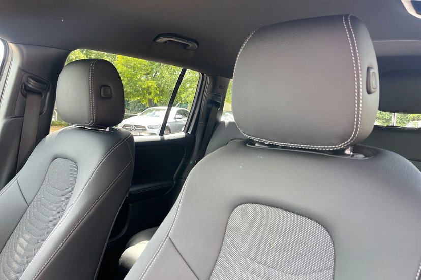 Mercedes-Benz GLB Class 200 Amg Line Premium 7G-tronic 2026 Grey #26