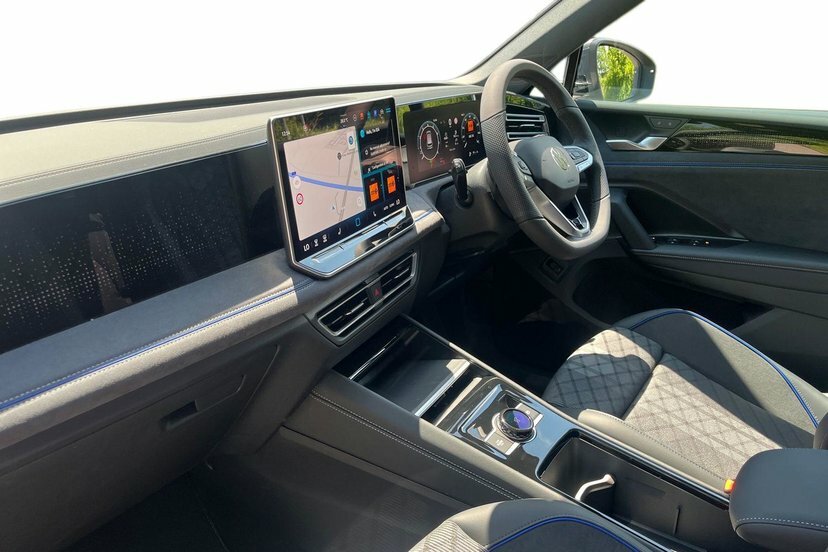 Volkswagen Tiguan 1.5 Etsi Mhev R-line Suv Hybrid Dsg 15 Grey #2