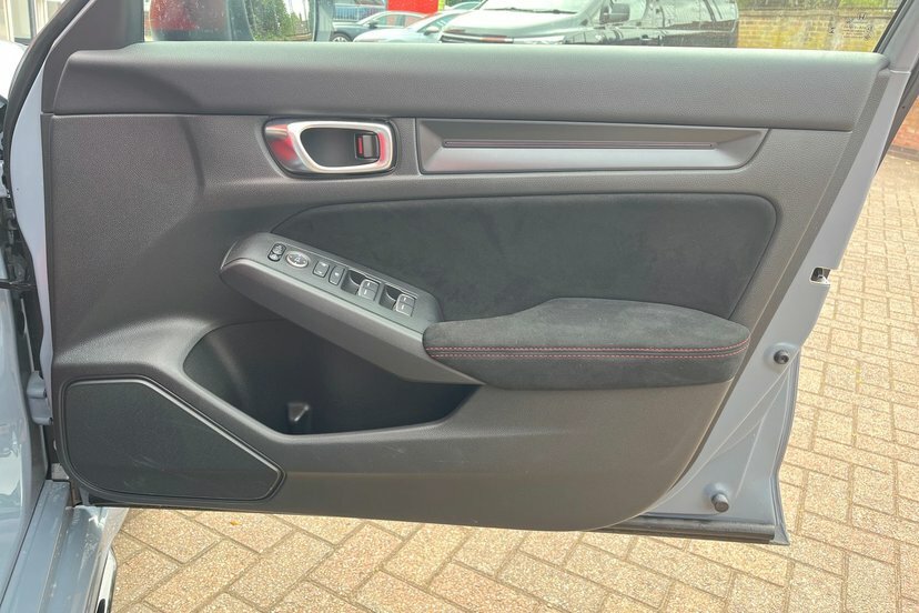 Honda Civic 2.0 I-mmd 184Ps Sport Hybrid 1993Cc Black #11