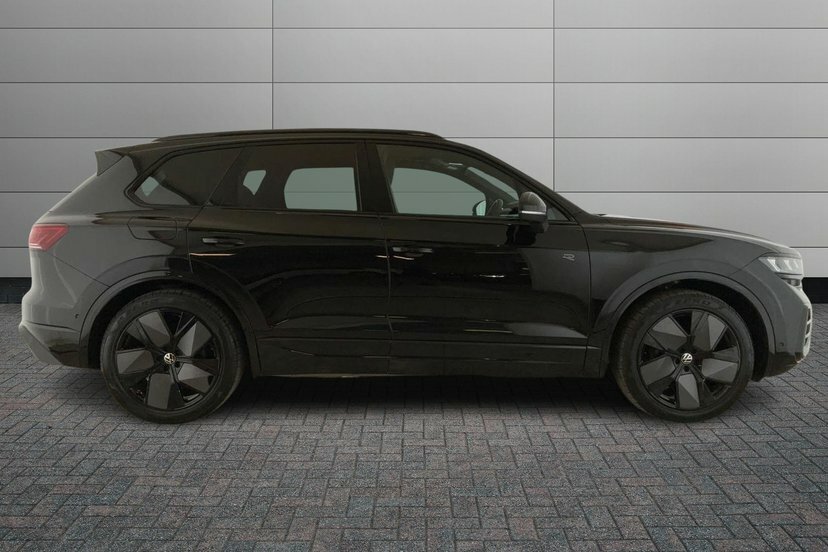 Volkswagen Touareg 3.0 V6 Tdi Final Edition Suv Tiptronic Black #4