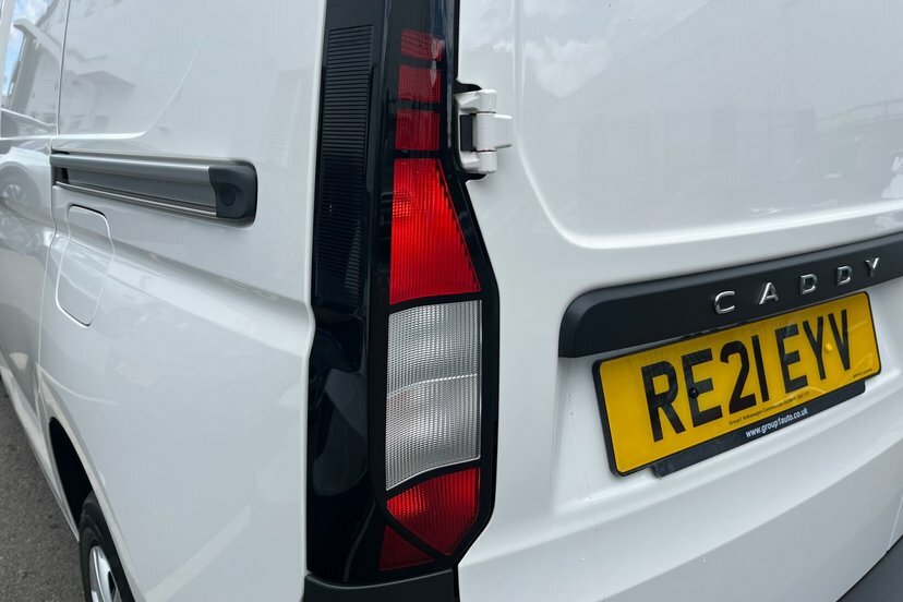 Volkswagen Caddy Commerce Swb 102 Ps 2.0 Tdi 6Sp Business P White #20