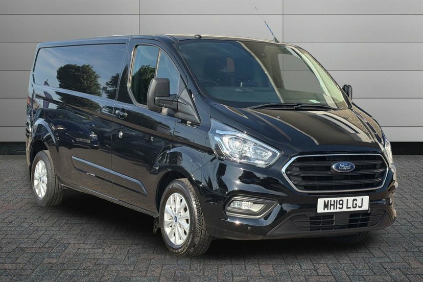Ford Transit Custom 350 Tdci 130 L2h3 Trend Ecoblue Mwb High Roof Fwd Silver #1