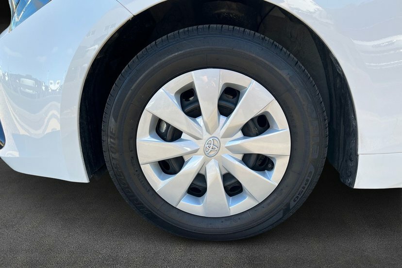 Toyota Corolla 1.8 Vvt-h Car Derived Van Hybrid Cvt 1 White #5