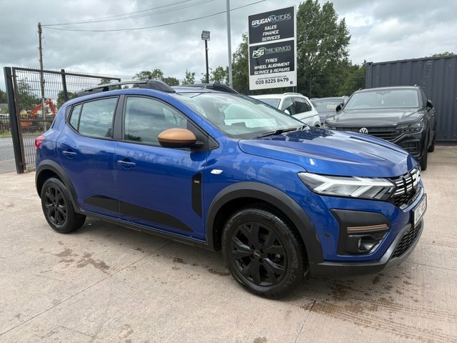 Dacia Sandero Stepway Tce Extreme Hatchback Blue