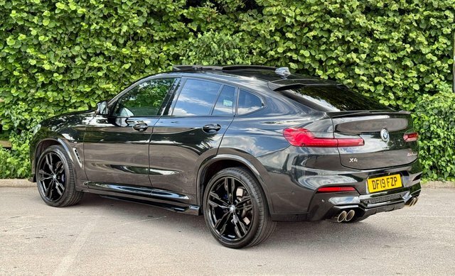 BMW X4 X4 M40d Black #3