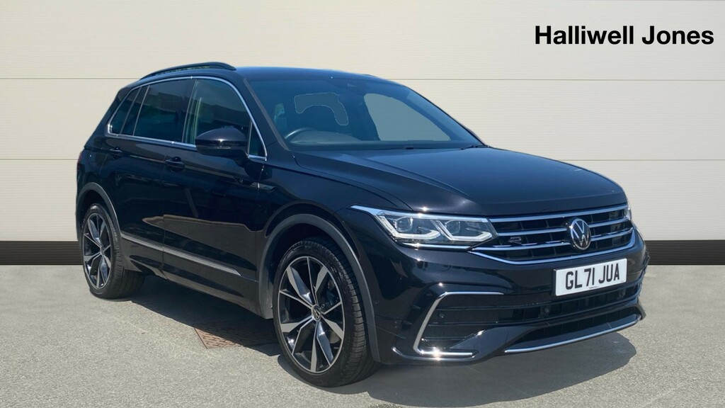 Volkswagen Tiguan 1.5 Tsi R-line Dsg Euro 6 Ss Black
