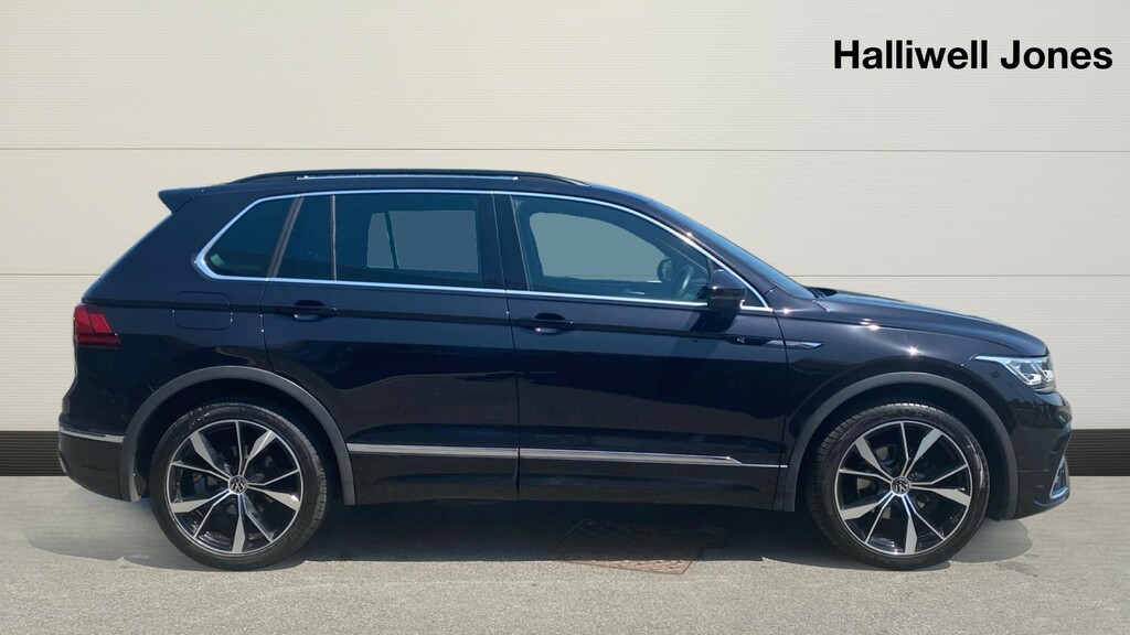 Volkswagen Tiguan 1.5 Tsi R-line Dsg Euro 6 Ss Black #3