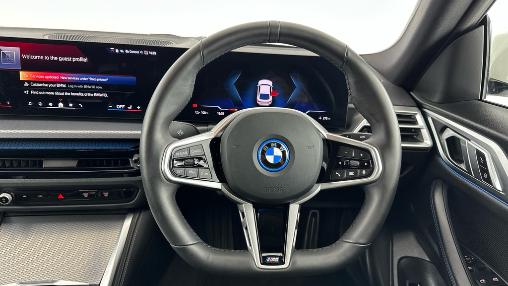 BMW i4 35 70.2Kwh M Sport Gran Coupe Edrive White #5