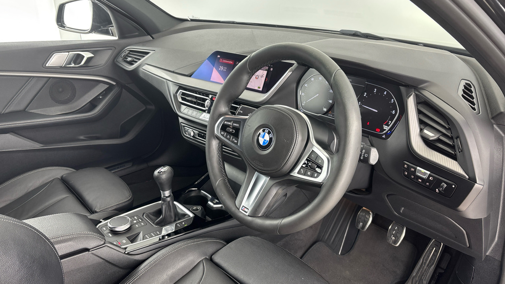 BMW 1 Series 1.5 118I M Sport Euro 6 Ss Black #6