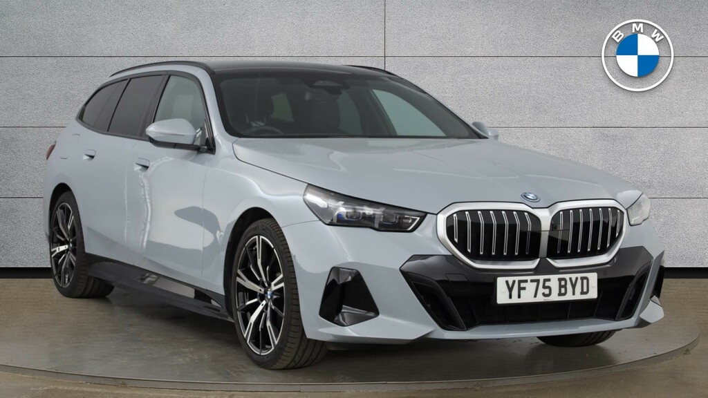 BMW 5 Series 2.0 530E 22.1Kwh M Sport Touring Steptronic Euro 6 Grey