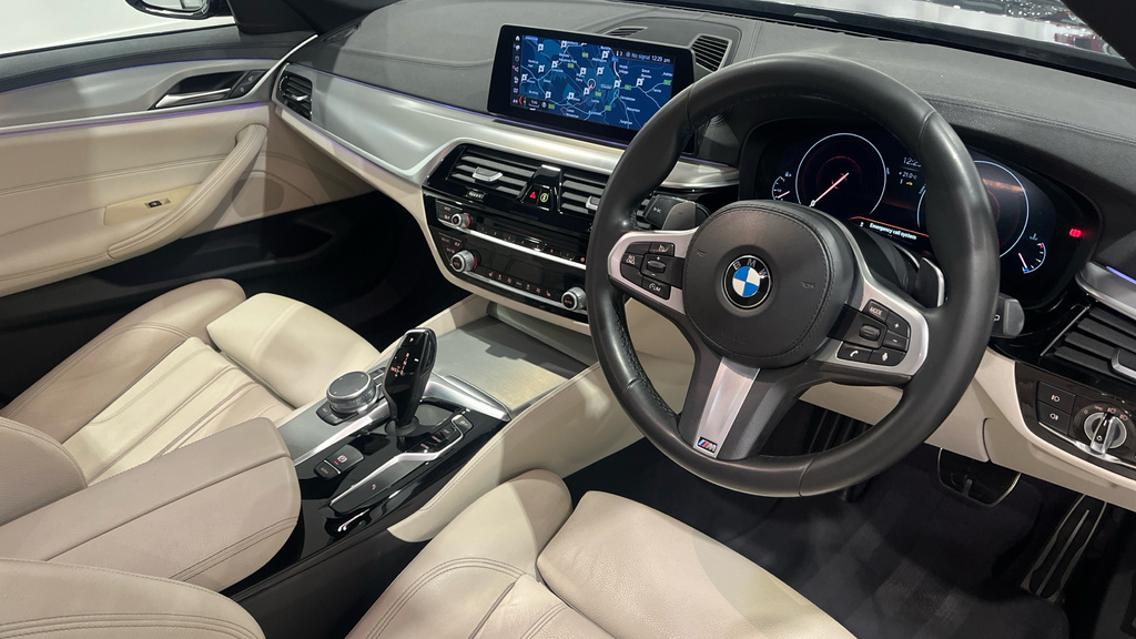BMW 5 Series 2.0 520I Gpf M Sport Touring Euro 6 Ss Blue #6