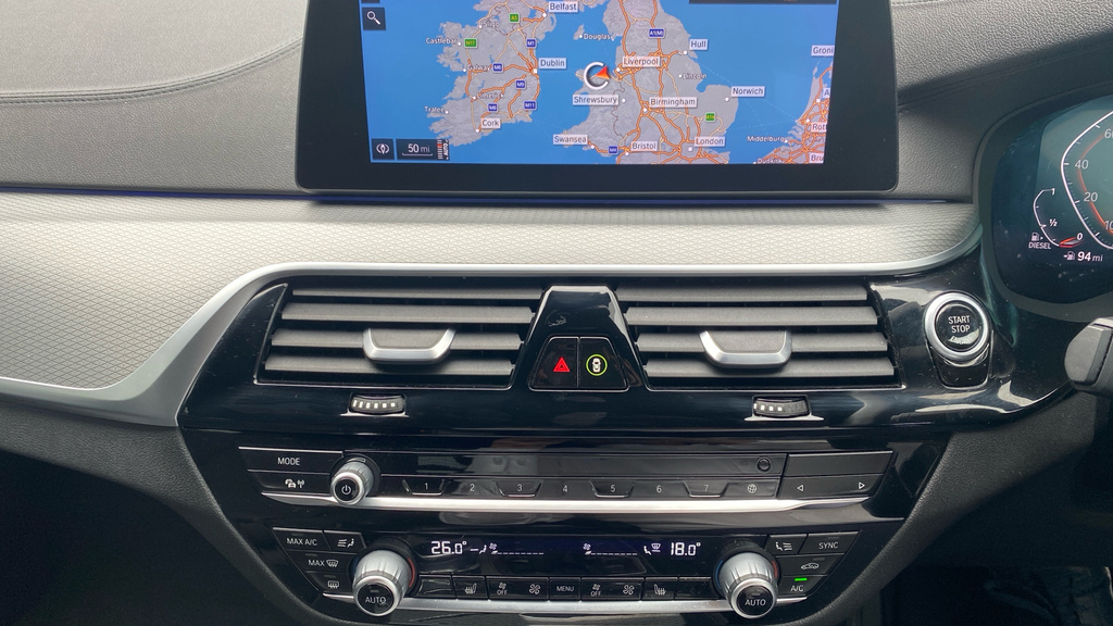 BMW 5 Series 2.0 520I M Sport 181 Bhp White #8