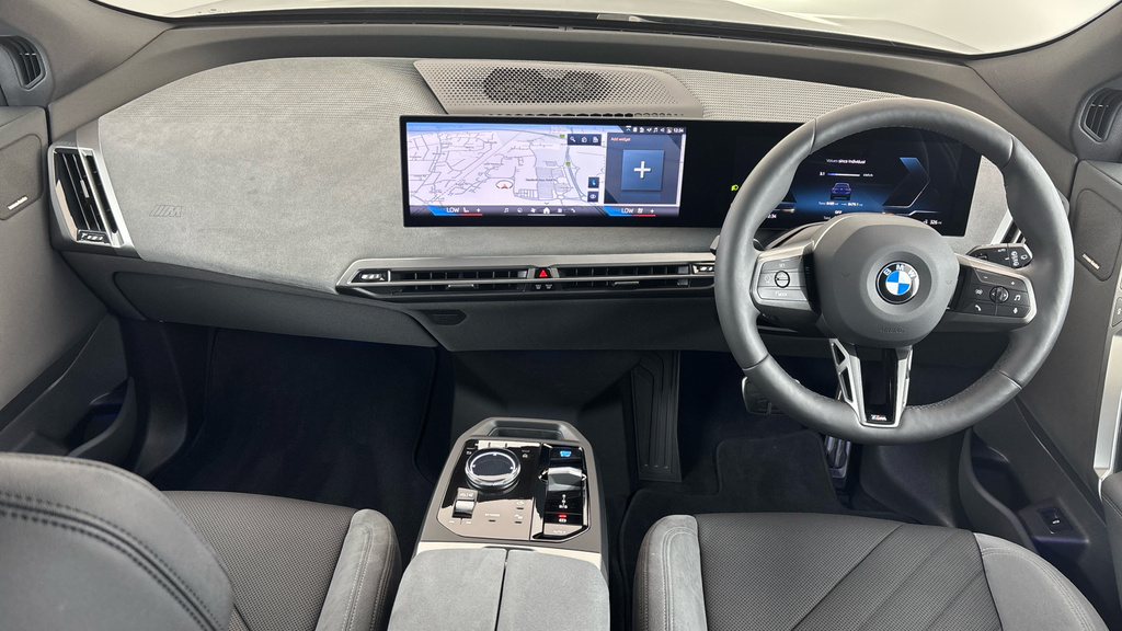 BMW iX 45 100.6Kwh M Sport Xdrive 11Kw Charger Blue #4
