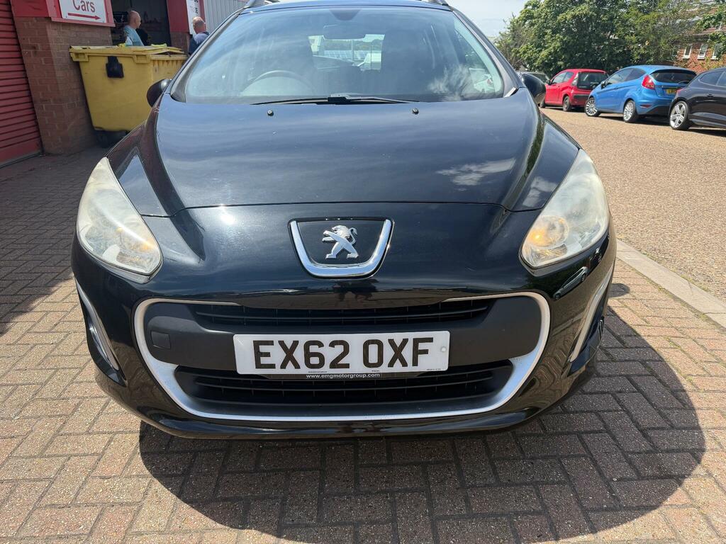 Peugeot 308 SW Access Black #2