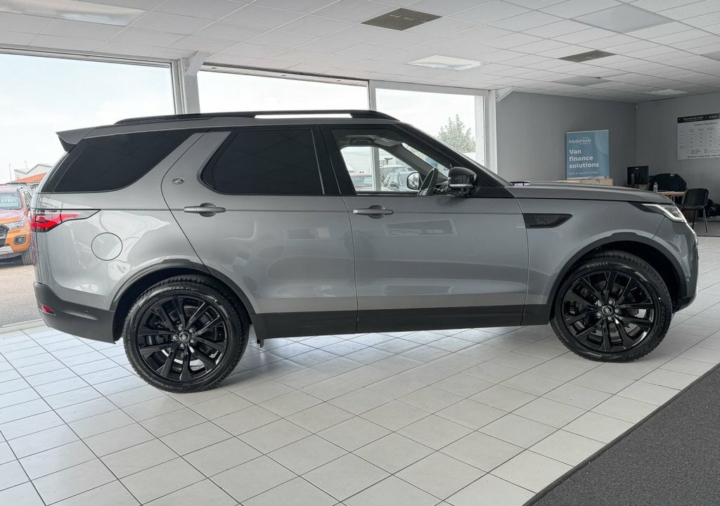 Land Rover Discovery 3L Se AD23NJE Grey #3