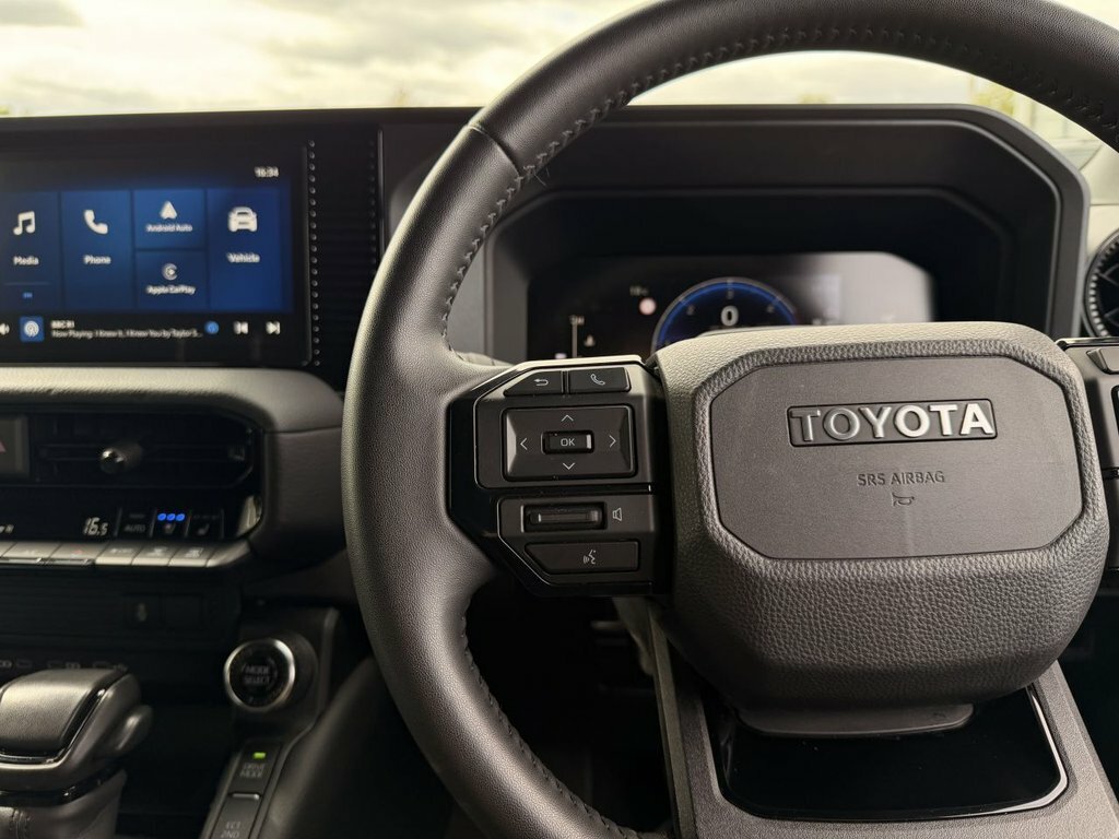 Toyota Land Cruiser Invincible D Grey #30
