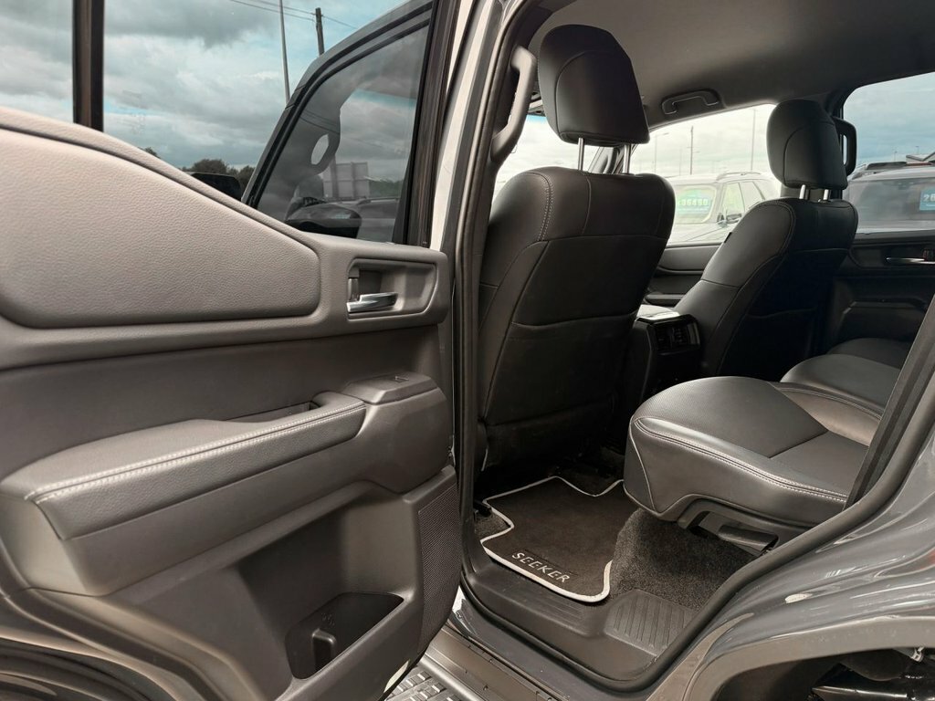Toyota Land Cruiser Invincible D Grey #20