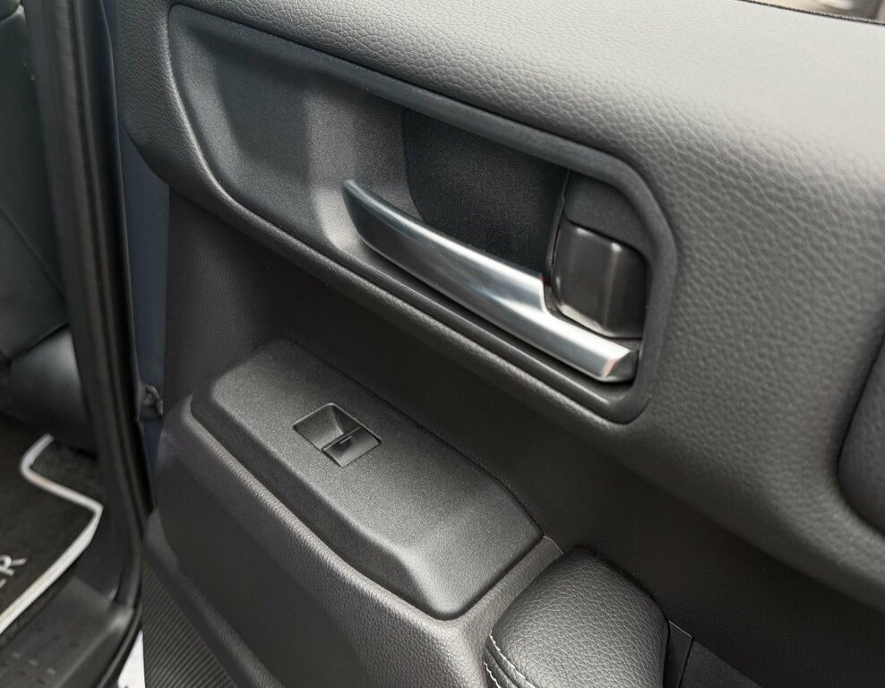 Toyota Land Cruiser Invincible D Grey #42