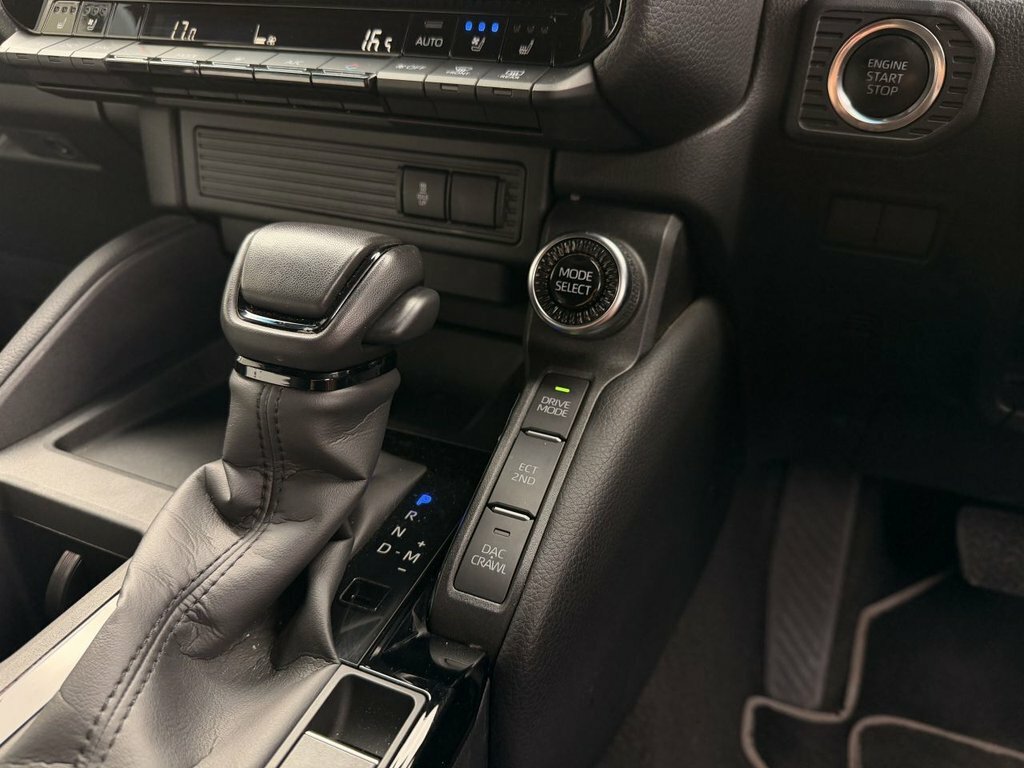 Toyota Land Cruiser Invincible D Grey #33