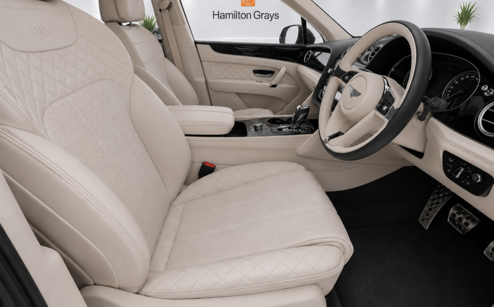 Bentley Bentayga Diesel Black #2