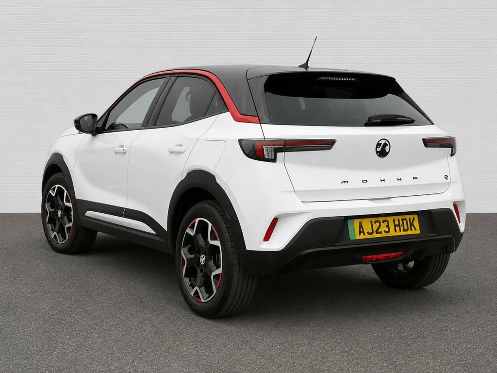 Vauxhall Mokka-e Suv AJ23HDK White #3