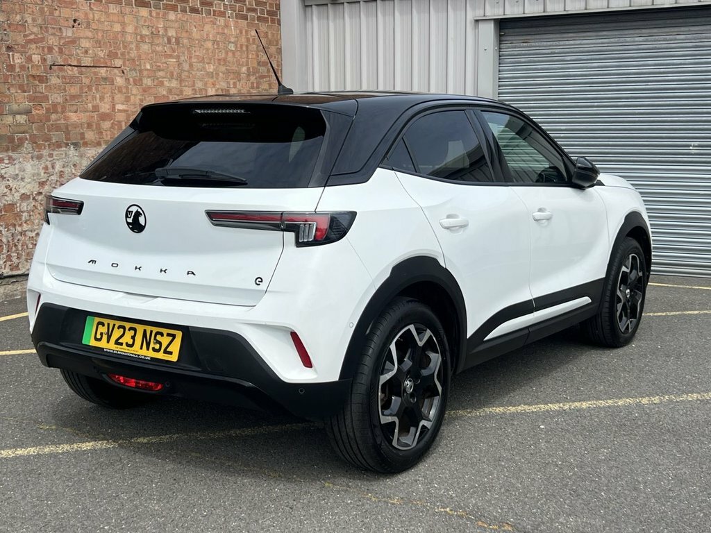 Vauxhall Mokka-e Suv GV23NSZ White #5