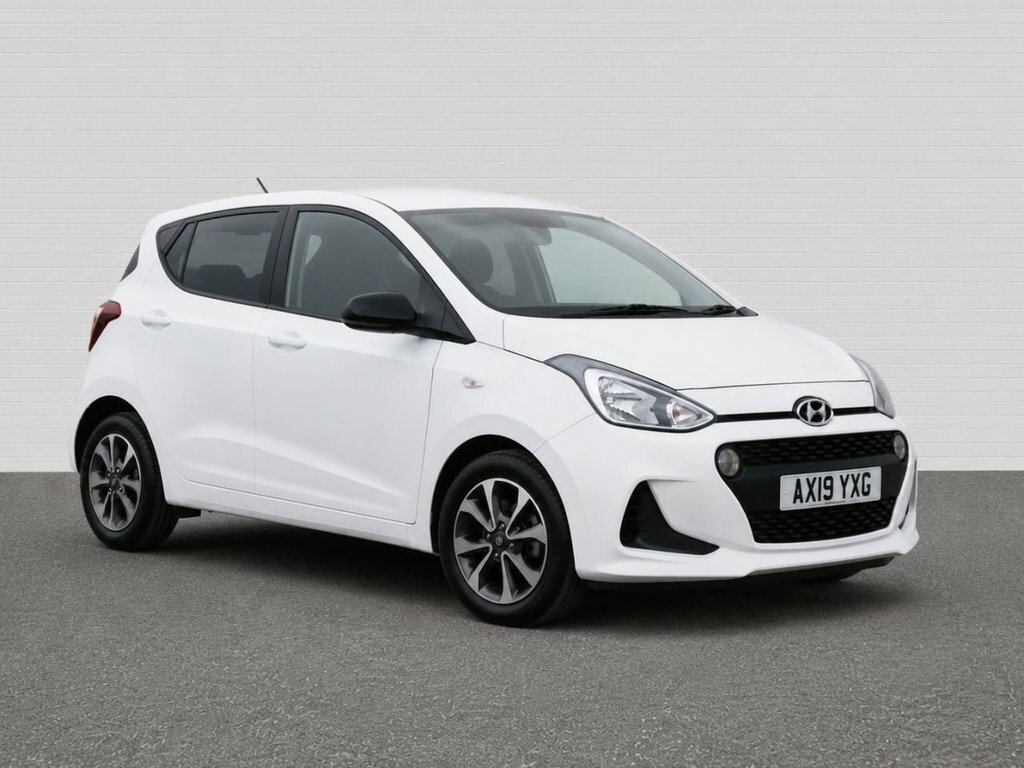 Hyundai I10 1L Play White